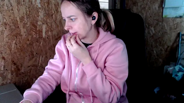 las sweet online show from February 9, 9:55 am