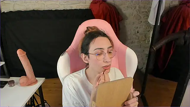 Mayala   online show from March 19, 6:34 pm