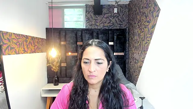 KatteMilf online show from April 18, 7:29 pm