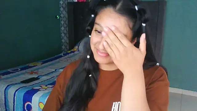 almaswan1 online show from November 11, 4:59 pm