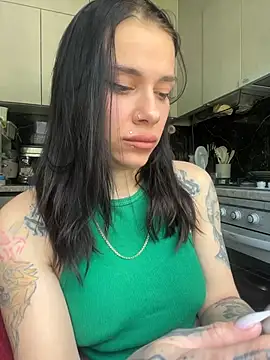 Queen of pain online show from June 2, 8:37 am