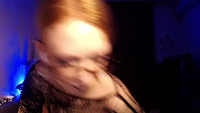 welliza online show from November 12, 9:46 pm