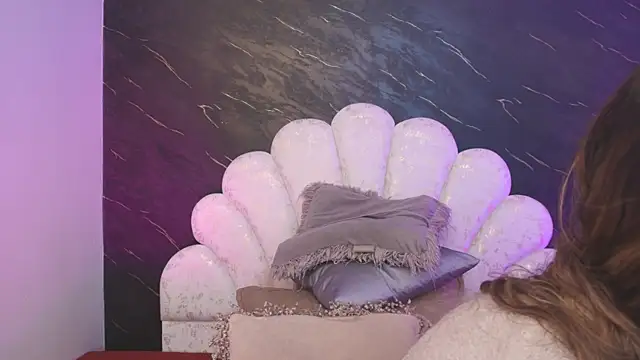  MiaBrown  online show from April 7, 12:07 pm