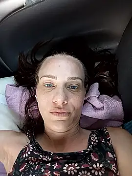 Sissy al online show from July 1, 8:14 am