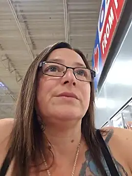 angelbaby1998 online show from April 3, 12:52 am