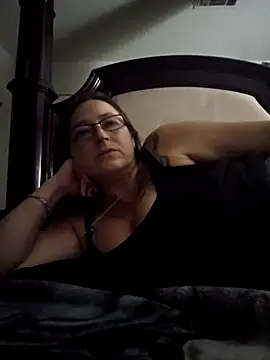 angelbaby1998 online show from September 22, 6:01 am