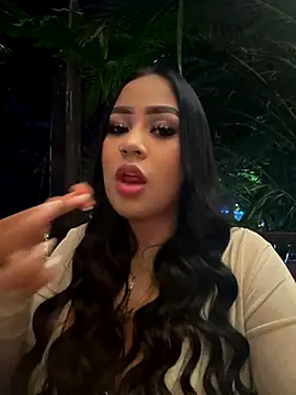 Luisa Fernandaa online show from October 18, 2:14 am