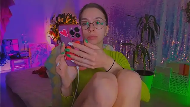 poli   online show from February 16, 5:02 pm