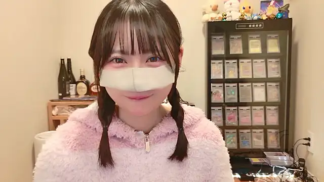 HIKARI x0 online show from April 17, 2:30 pm