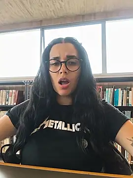 Annya-sweet online show from June 3, 4:01 pm