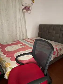 salome polaniiee online show from March 26, 5:53 am