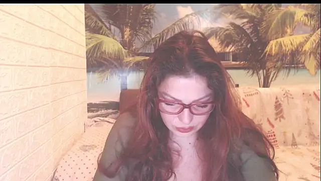 Queen  Natasha online show from November 3, 9:52 pm