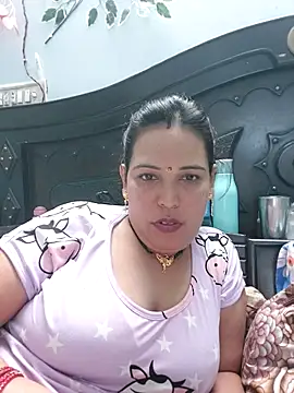 Poojabhabi101 online show from October 30, 7:33 am