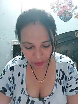 Poojabhabi101 online show from March 12, 7:22 am