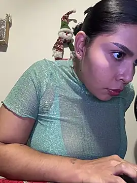 GigiiStone online show from December 2, 11:07 pm