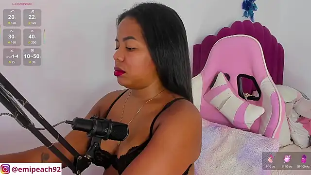 samanthaabloom online show from March 3, 3:23 am