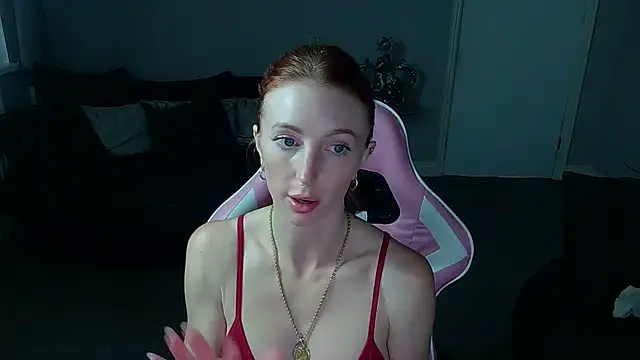 Red firesquirt online show from November 17, 2:51 pm