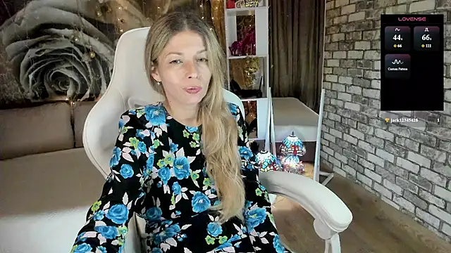 Eva Melow online show from March 22, 4:35 pm