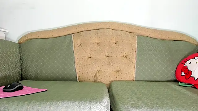 any 21hot online show from October 8, 7:18 pm