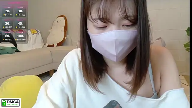 SUZU  online show from November 9, 12:05 am