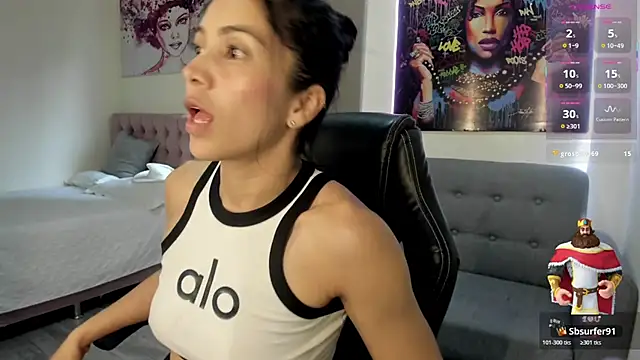 andykiuty online show from February 12, 8:32 pm