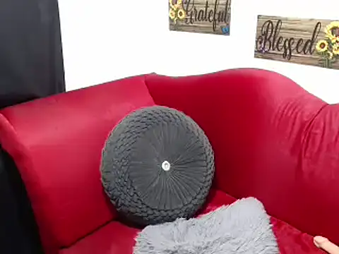 MAIA 2016  online show from April 17, 9:50 pm