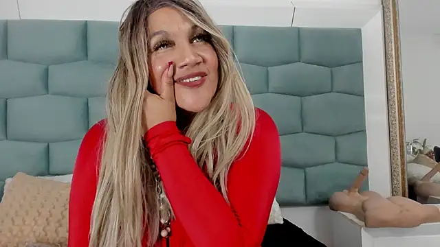 MiaMancini online show from October 22, 1:21 am