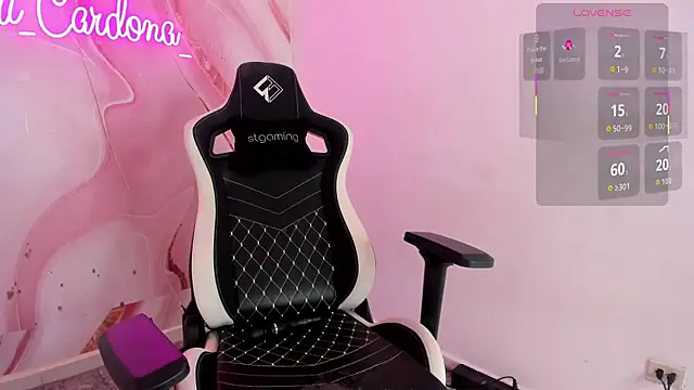 YuliCardona  online show from November 27, 3:59 pm