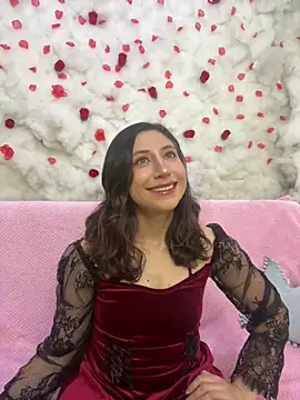 SkarletJhonson  online show from April 18, 7:00 am