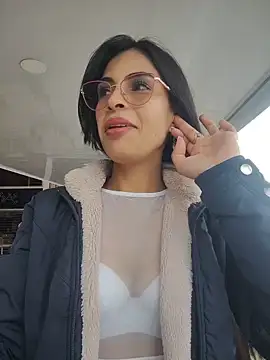 Astrid-- online show from June 30, 2:38 pm