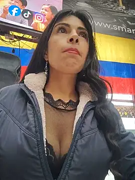 Astrid-- online show from August 5, 3:40 pm