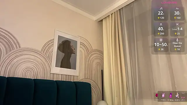 viviann evans online show from April 2, 1:03 am