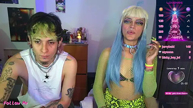 badeyes crazygoat online show from November 29, 2:26 am