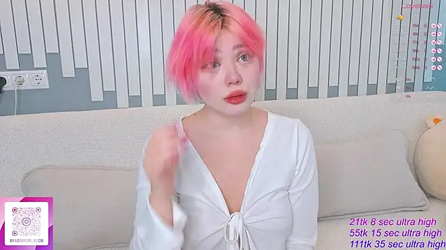 Snapshot of __KawaiiYuki__ chatting on October 3, 4:50 am   KawaiiYuki   online show from October 3, 4:50 am