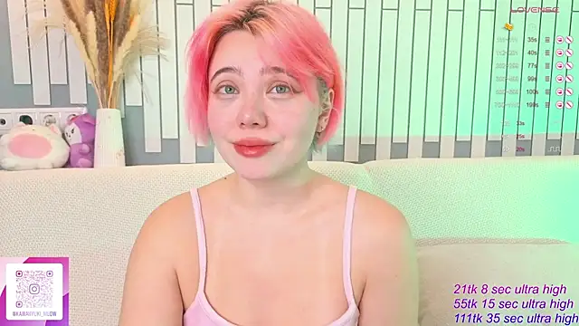 Snapshot of __KawaiiYuki__ chatting on October 4, 4:51 am   KawaiiYuki   online show from October 4, 4:51 am