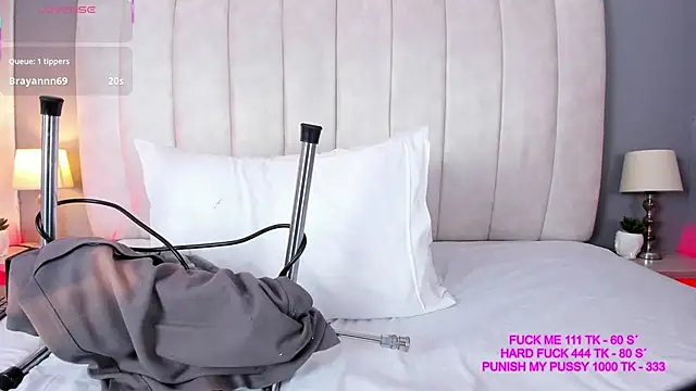 Ashleyy23x online show from February 16, 7:36 pm