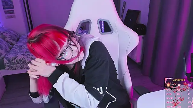 Snapshot of Yumi_Youkai chatting on October 27, 7:08 pm Yumi Youkai online show from October 27, 7:08 pm