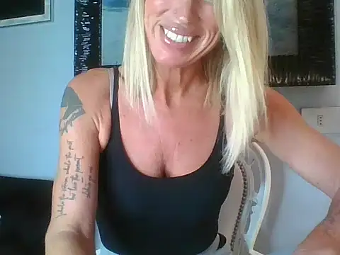 Weloveblue online show from September 24, 8:57 am