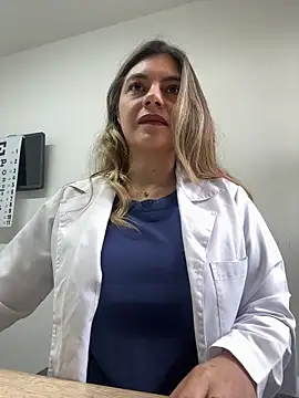 alicee16 online show from January 6, 3:27 pm