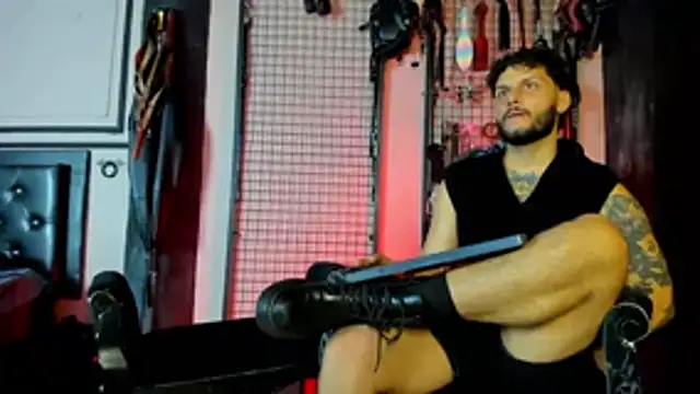 Twisted Fantasy online show from March 2, 7:15 am