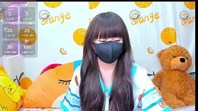 alonelove   online show from October 29, 4:17 am