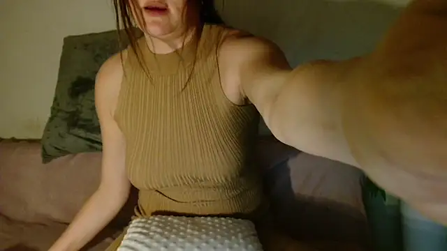 Imcarrieberry online show from January 16, 3:52 pm