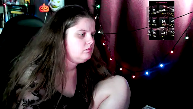 so cute777 online show from December 18, 3:00 am