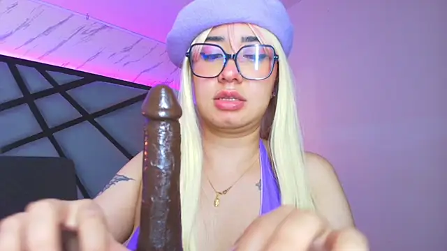 sayumi dirty online show from February 4, 9:07 pm