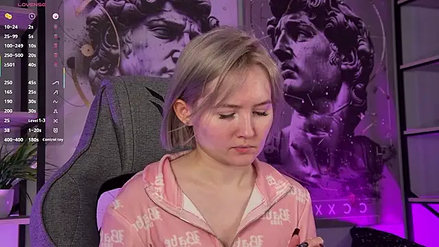 ReiYosimoto online show from March 29, 4:28 pm