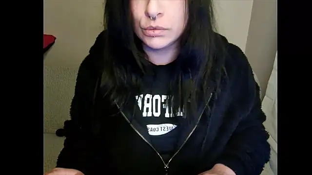 Lustylia online show from March 5, 4:25 pm