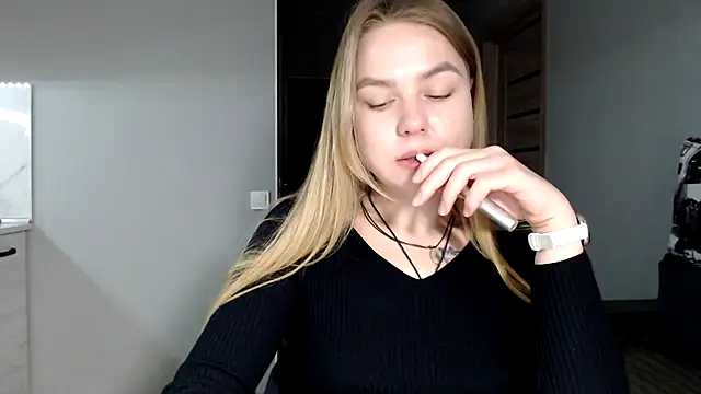 Sunbeam  online show from March 25, 9:06 pm