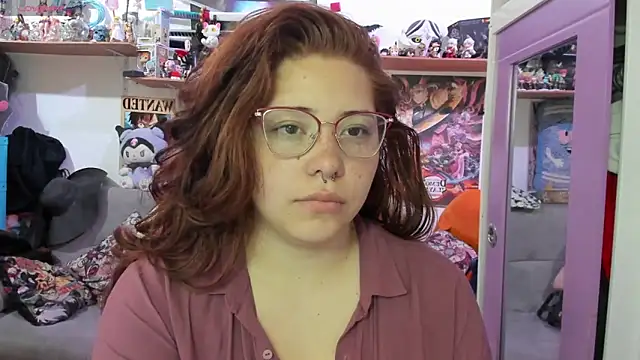 soficammy online show from March 15, 9:28 pm